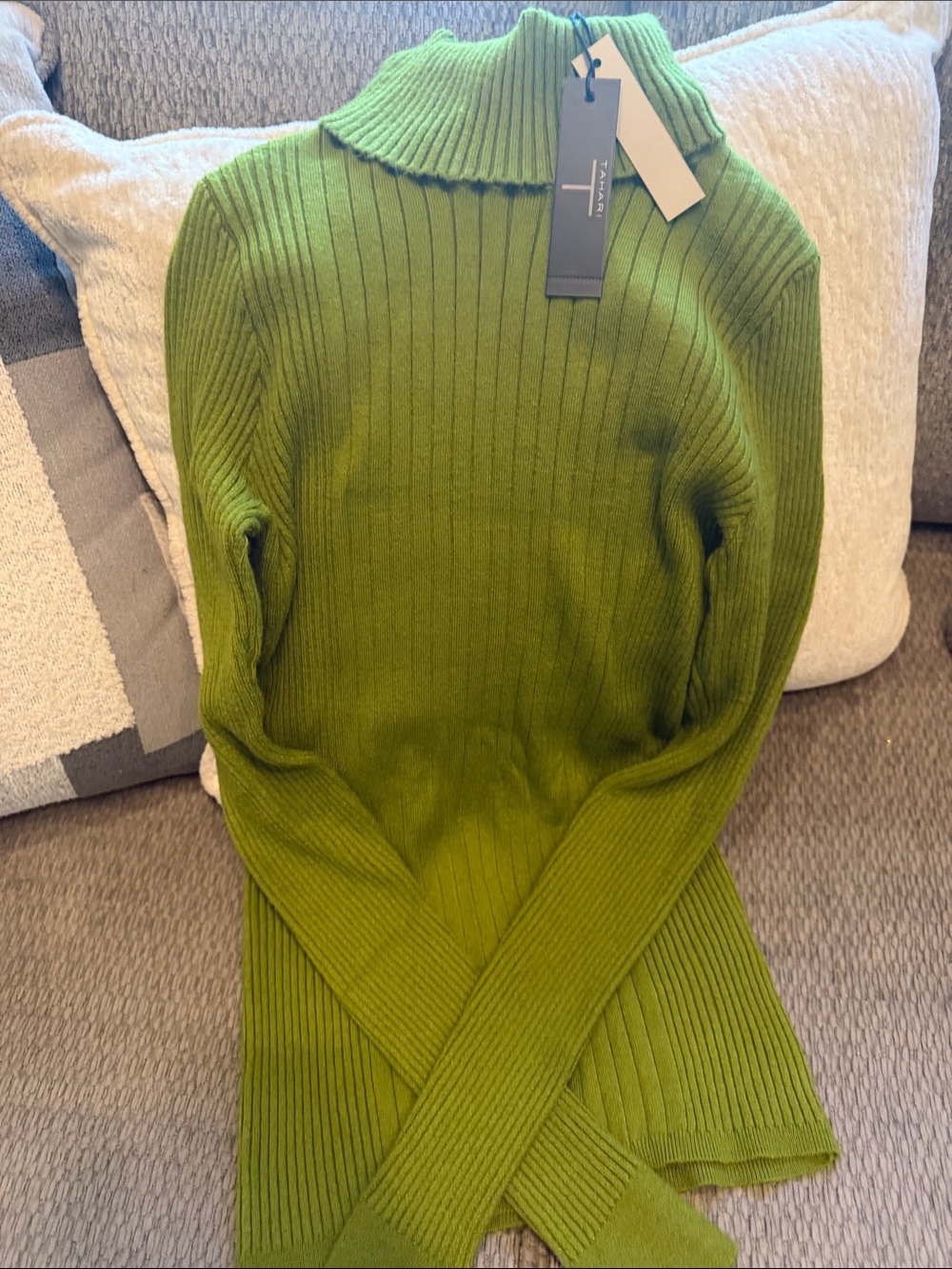 T Tahari Bright Olive Ribbed Mock Neck Sweater